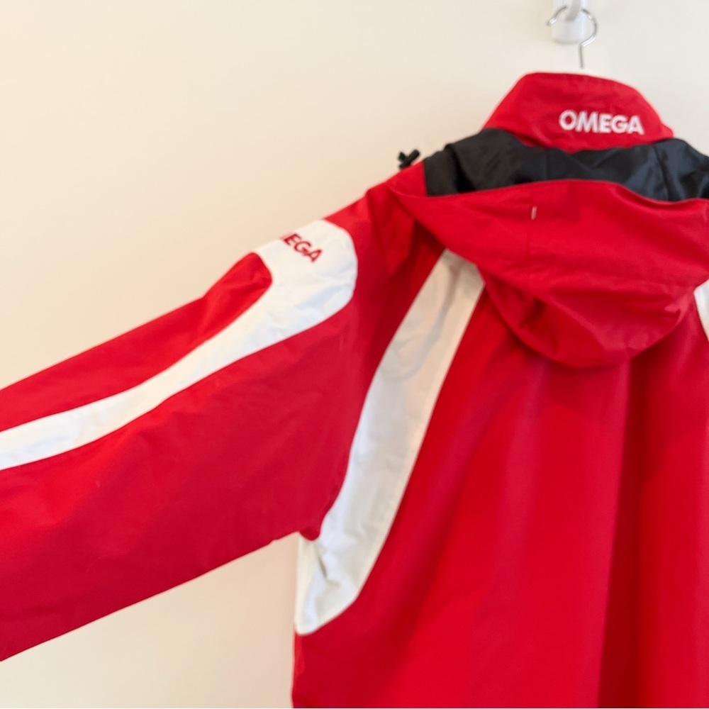 Omega Men’s Newport Red ColorBlock Waterproof Performance Shell Jacket Medium - Picture 8 of 10
